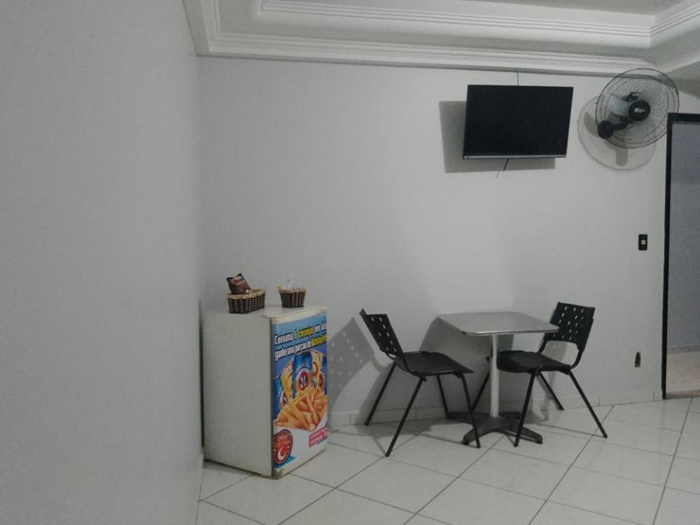Hotel L Motel 1001 Noites - Setor O Brezilya Dış mekan fotoğraf